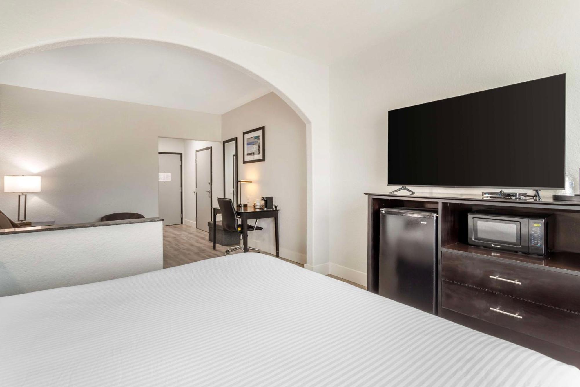 Surestay Plus By Best Western Texas City I-45 Buitenkant foto