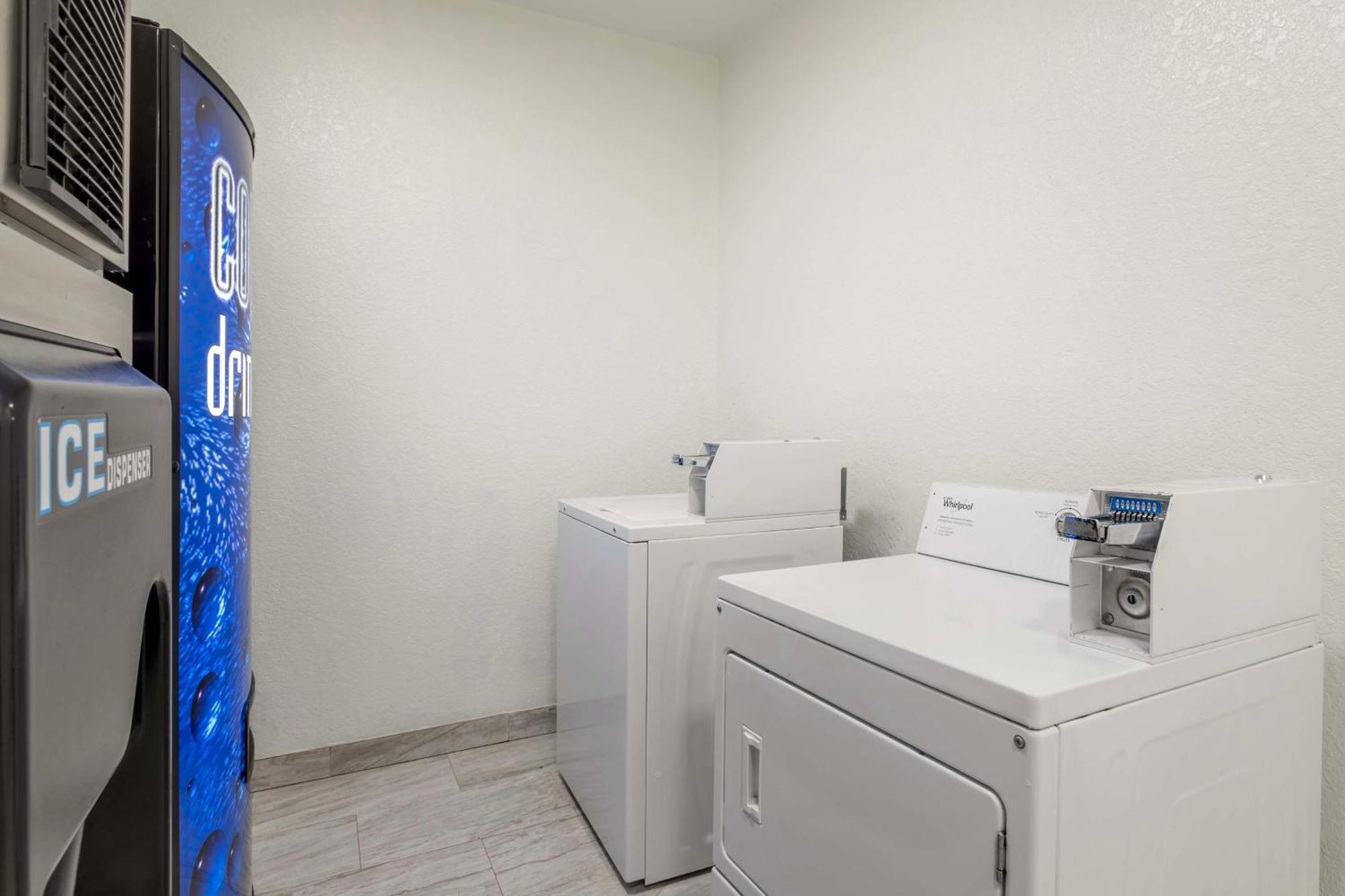 Surestay Plus By Best Western Texas City I-45 Buitenkant foto